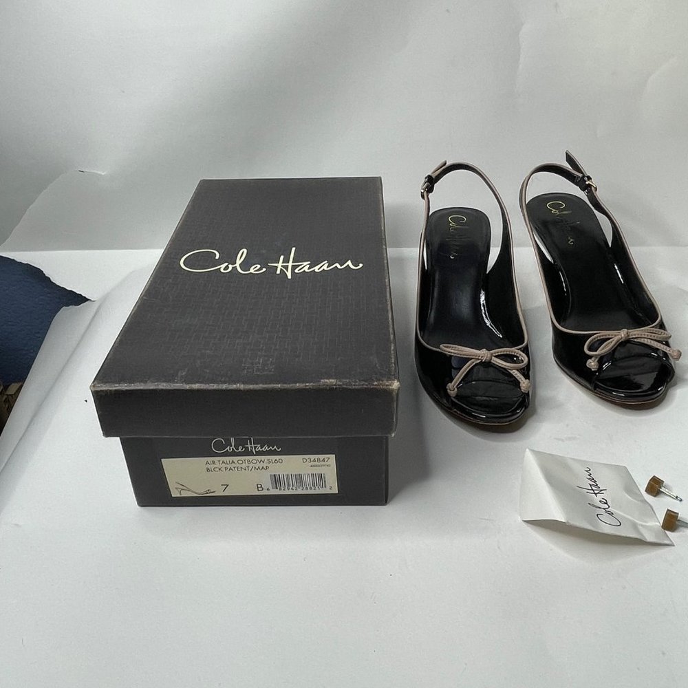 Cole Haan Air Talia Otbow Nike Air black patent women's size 7B peep toe shoe - Picture 4 of 10